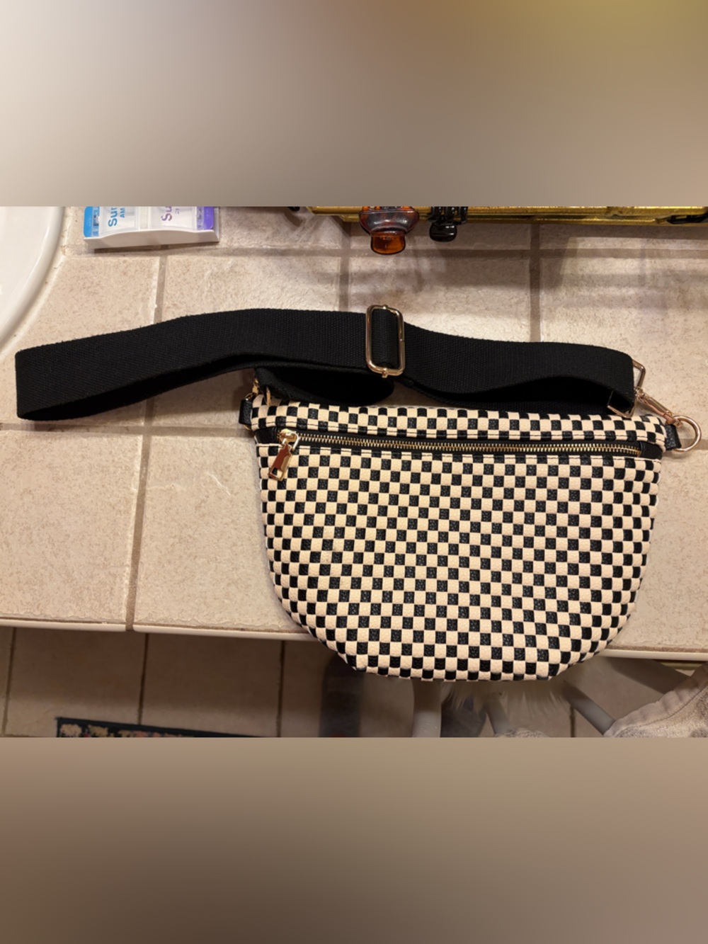 Westlyn Woven Bumbag Checkered Canvas Crossbody Fanny Pack - Black & Cream